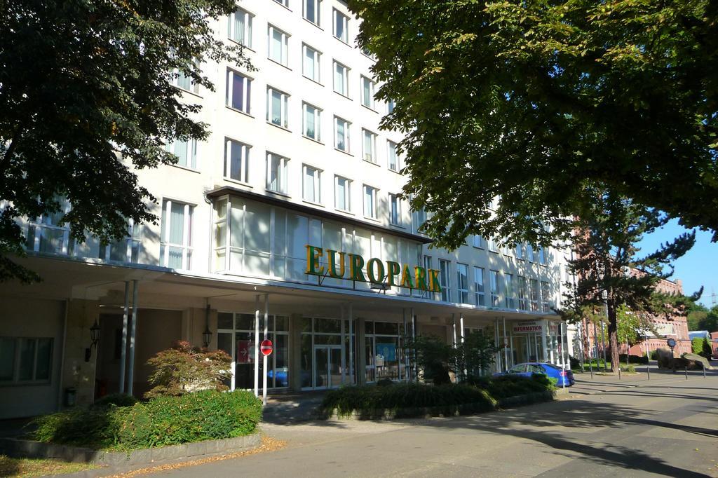 Hotel Europark Chemnitz Buitenkant foto